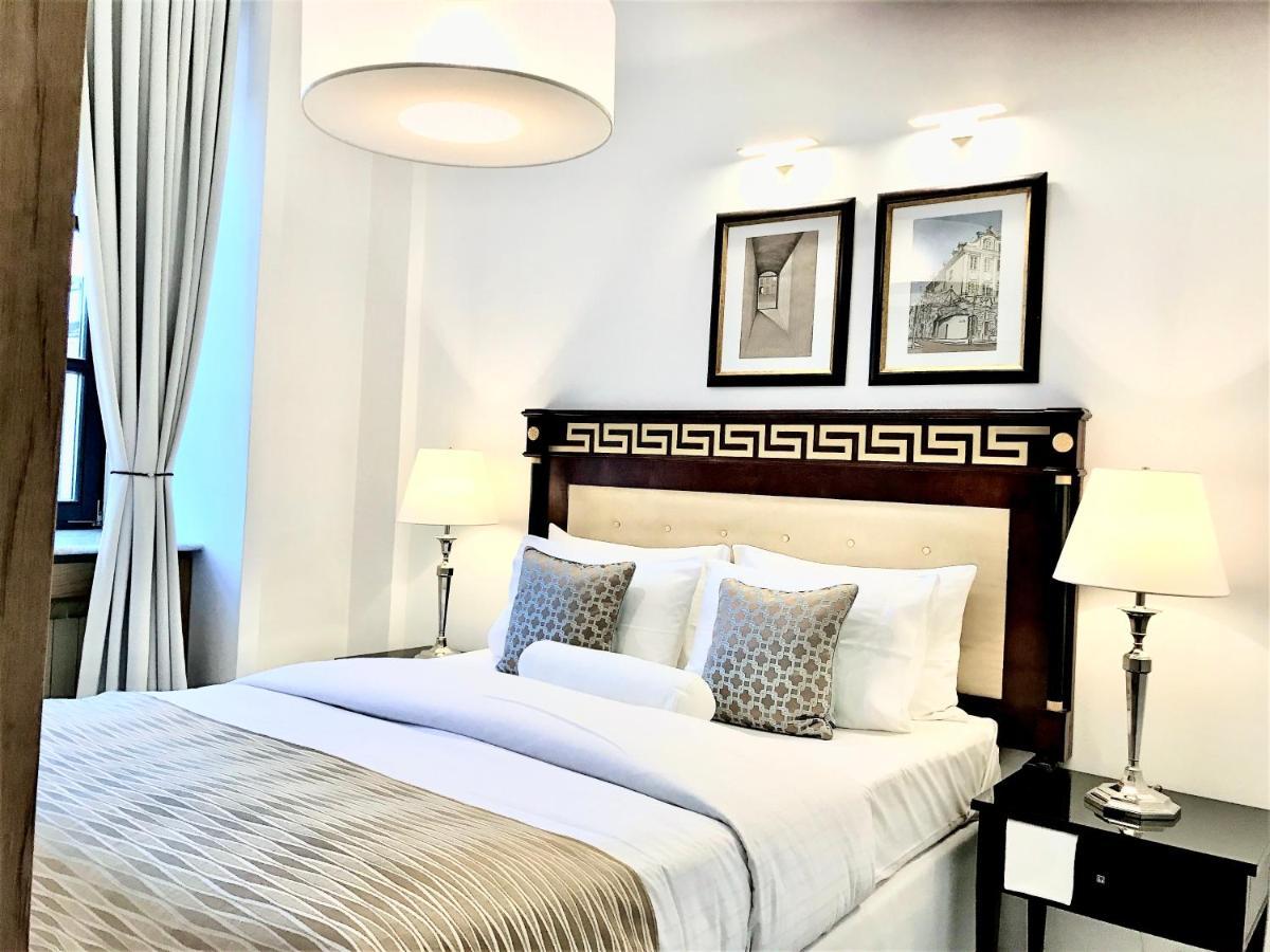 Luxury Apartments Mondrian Market Square III Varšava Exteriér fotografie