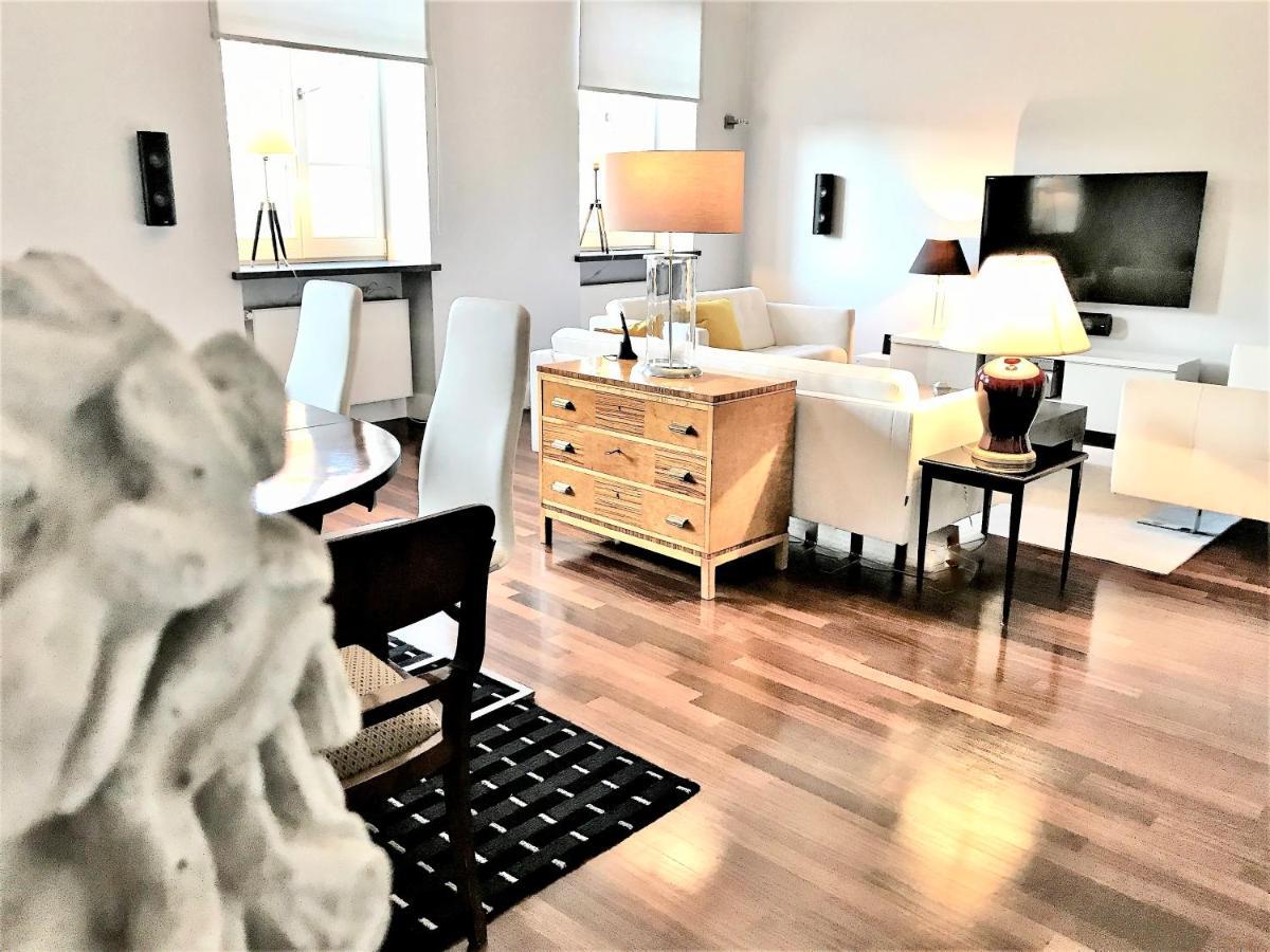 Luxury Apartments Mondrian Market Square III Varšava Exteriér fotografie