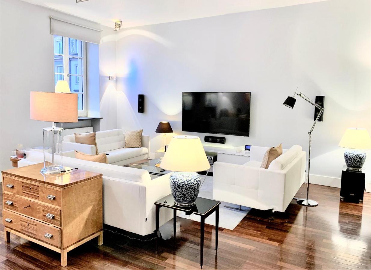 Luxury Apartments Mondrian Market Square III Varšava Exteriér fotografie