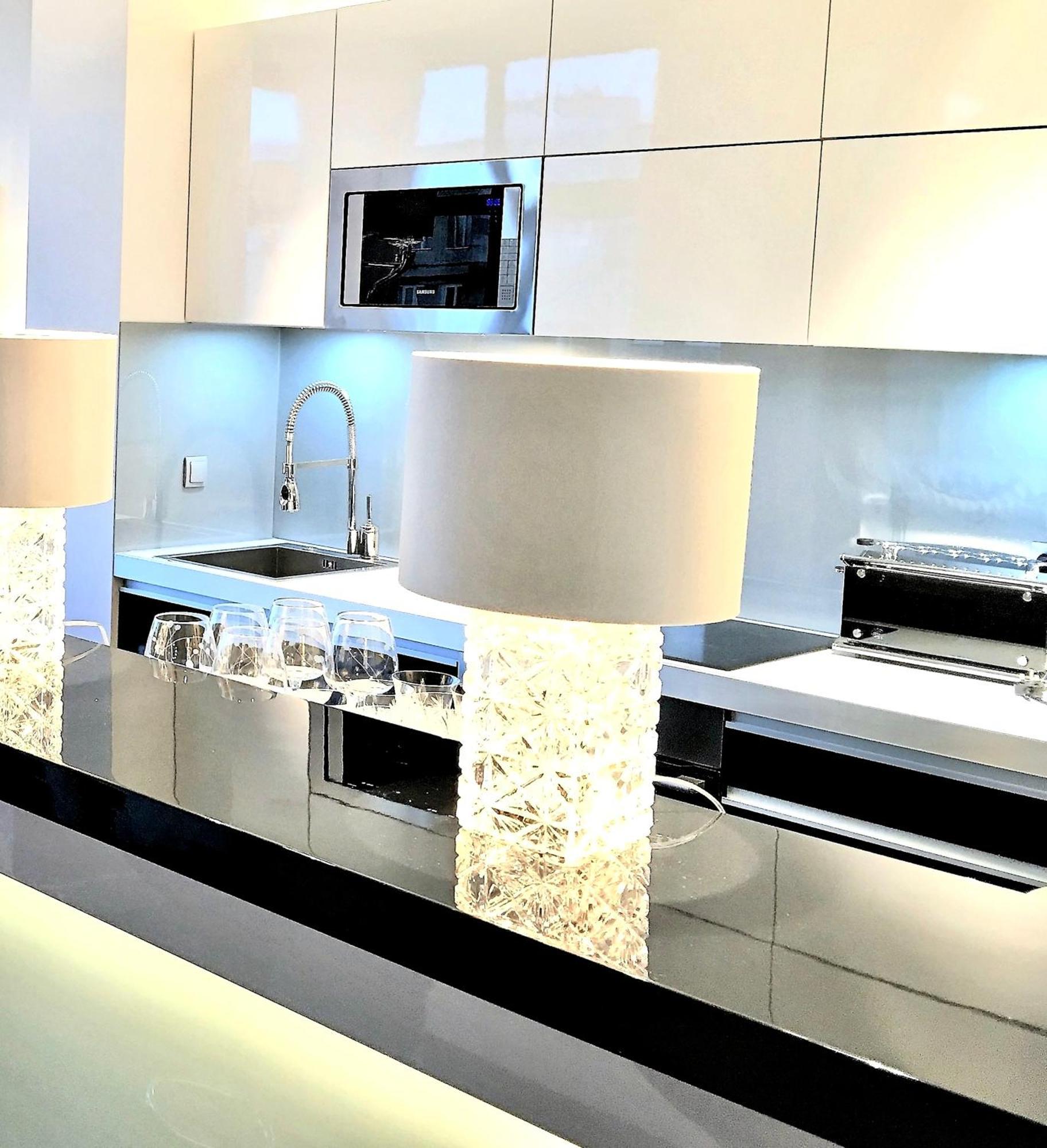 Luxury Apartments Mondrian Market Square III Varšava Pokoj fotografie