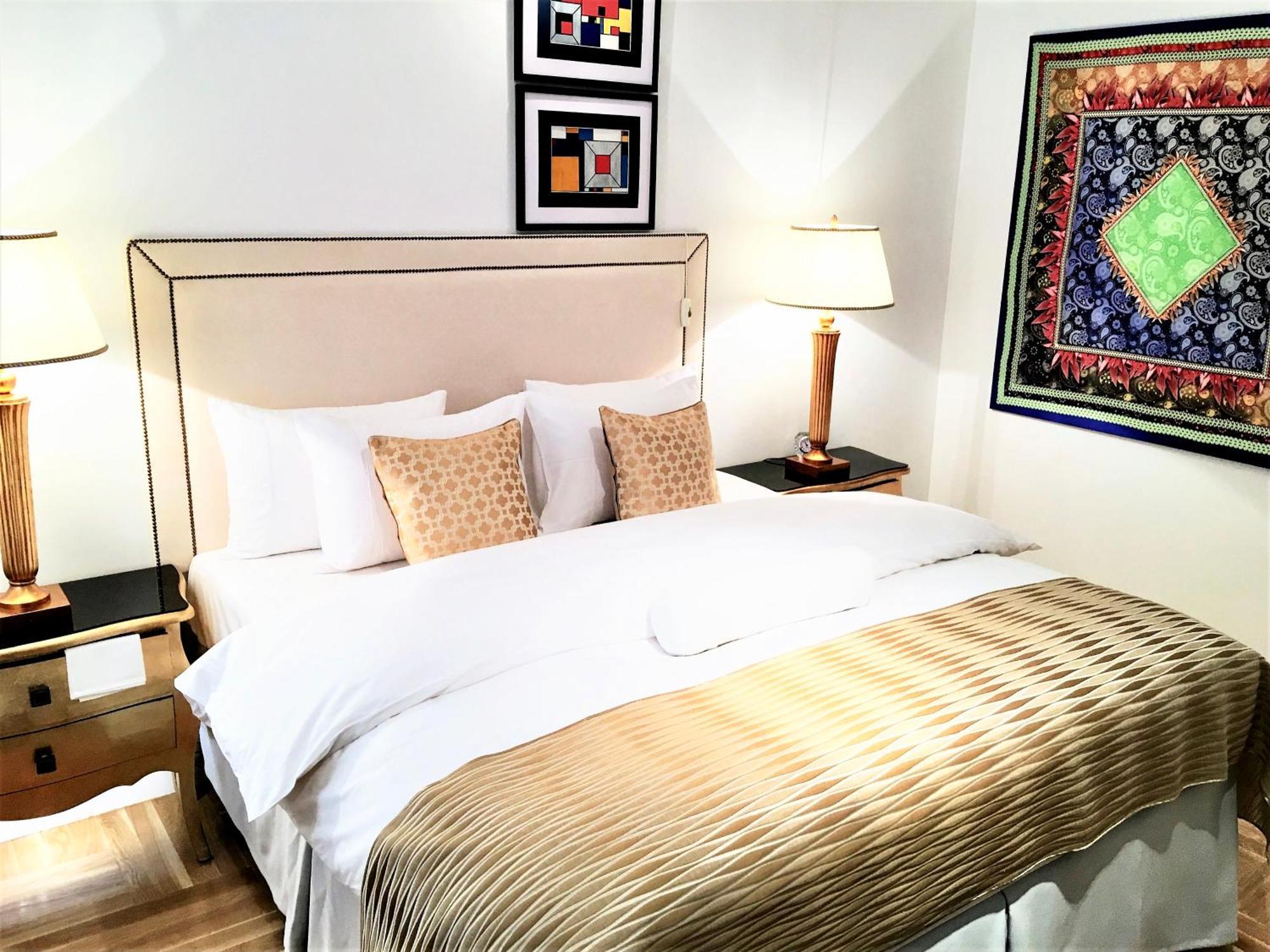 Luxury Apartments Mondrian Market Square III Varšava Pokoj fotografie